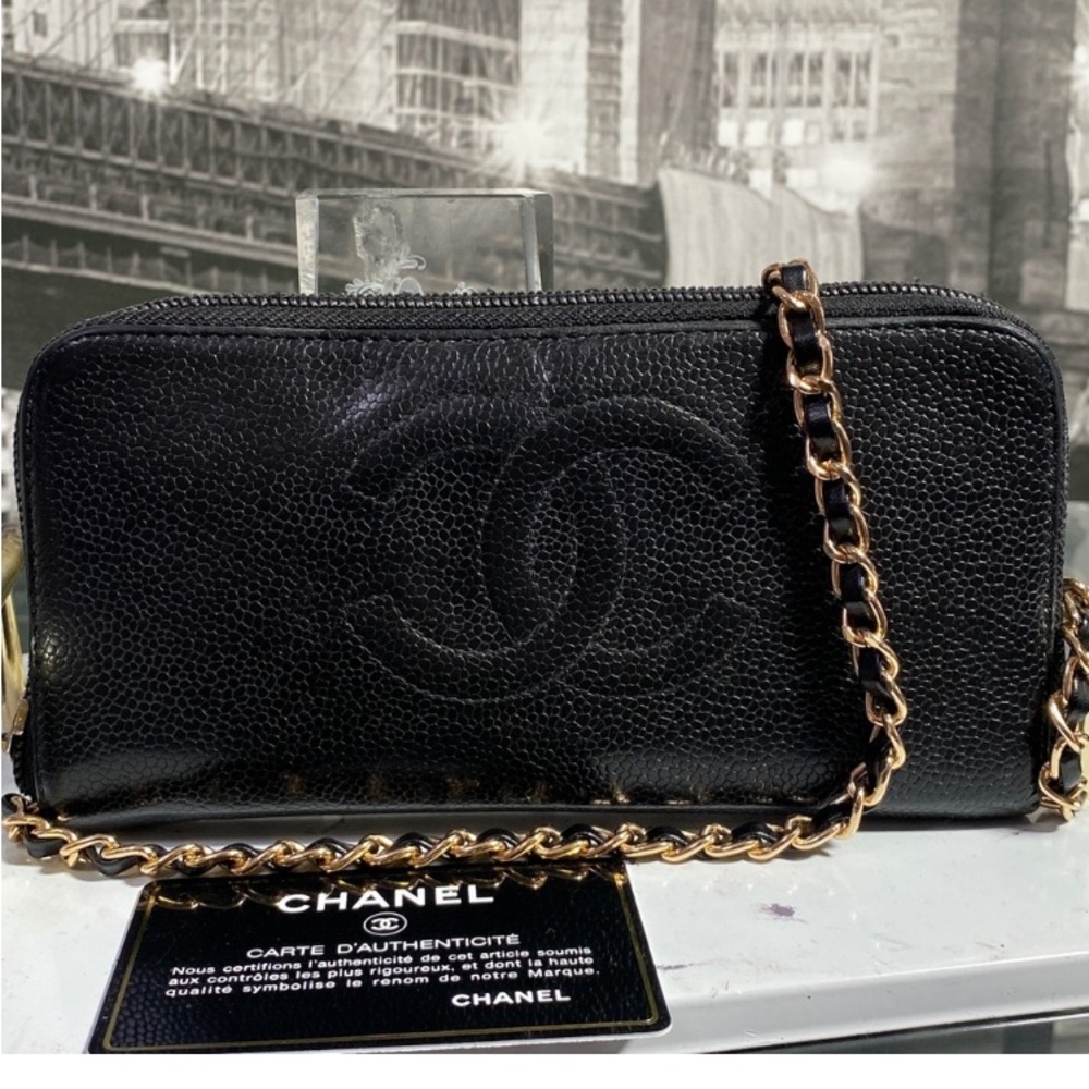 Authentic CHANEL Caviar Timeless CC Zippy Clutch Wallet - Picture 2 of 13